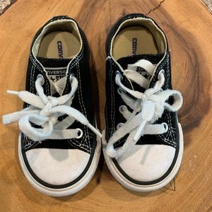 Size 6 Converse